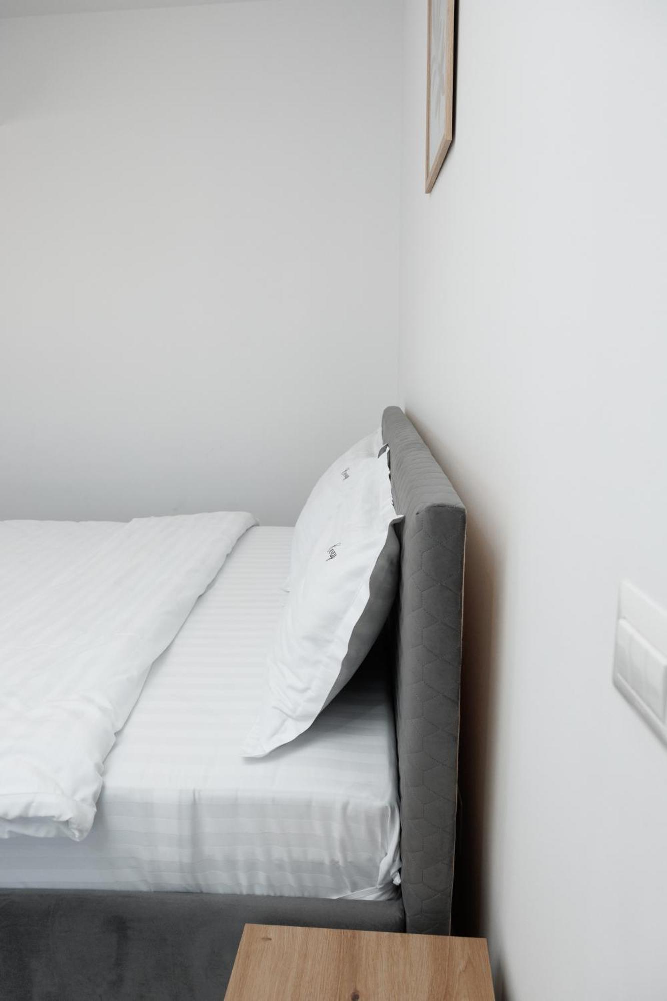 Cozy Aparthotel K Suceava Eksteriør bilde