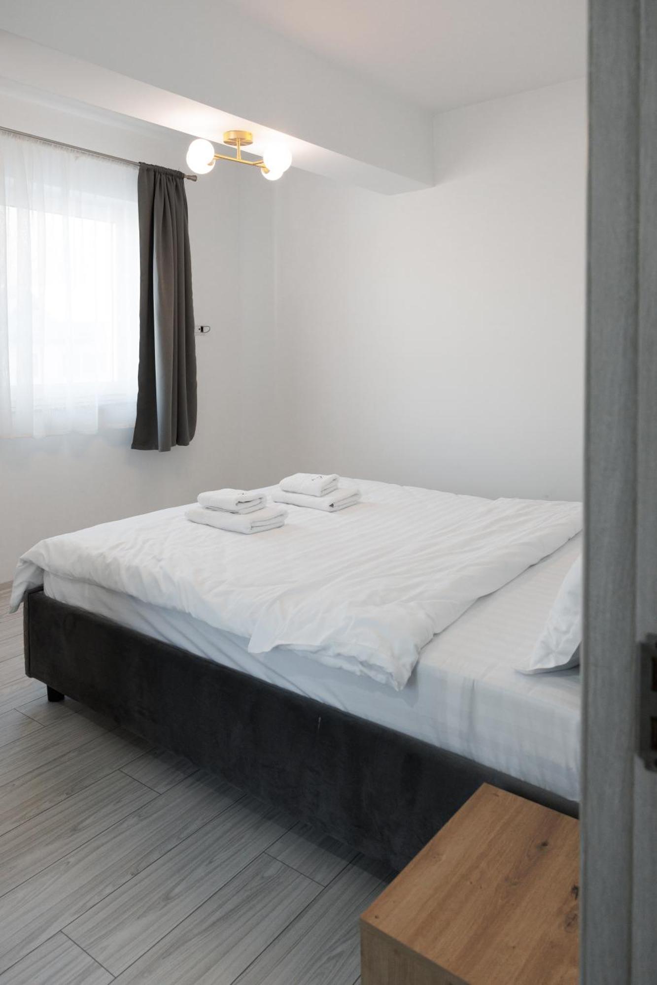 Cozy Aparthotel K Suceava Eksteriør bilde