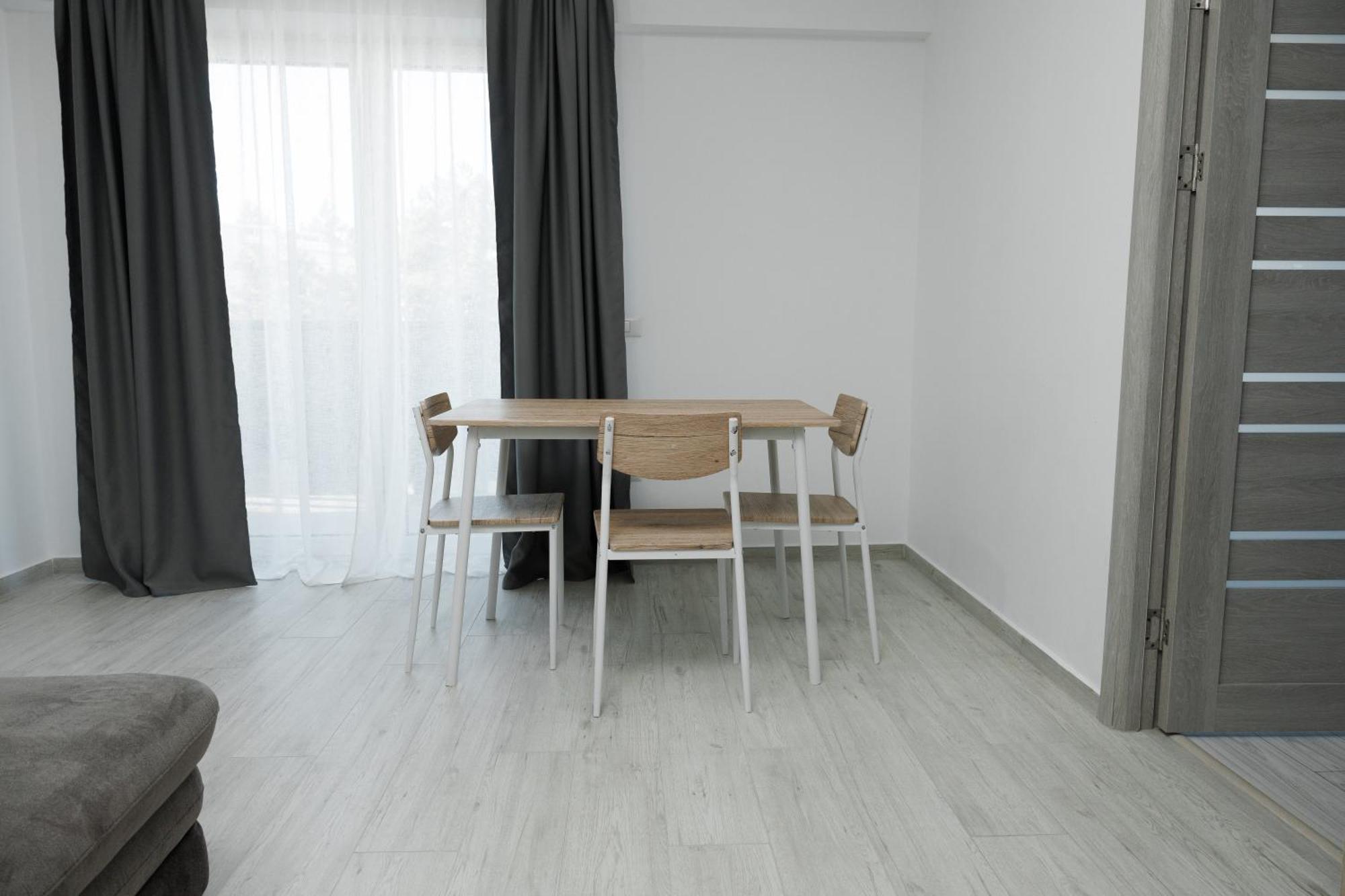 Cozy Aparthotel K Suceava Eksteriør bilde