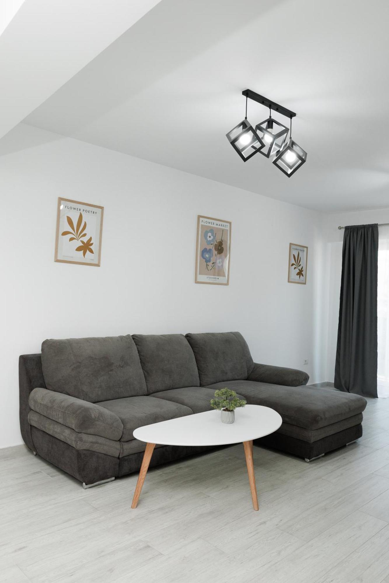 Cozy Aparthotel K Suceava Eksteriør bilde